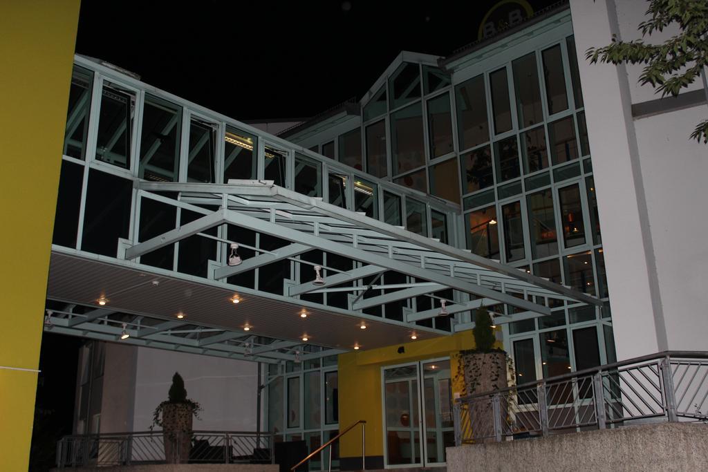 Hotel Holledau Geisenhausen Exterior foto